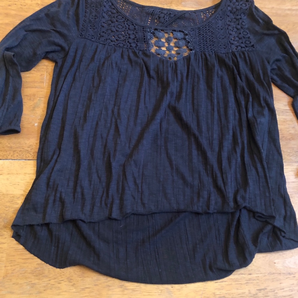 American Eagle Outfitters lace like top cute Sz S